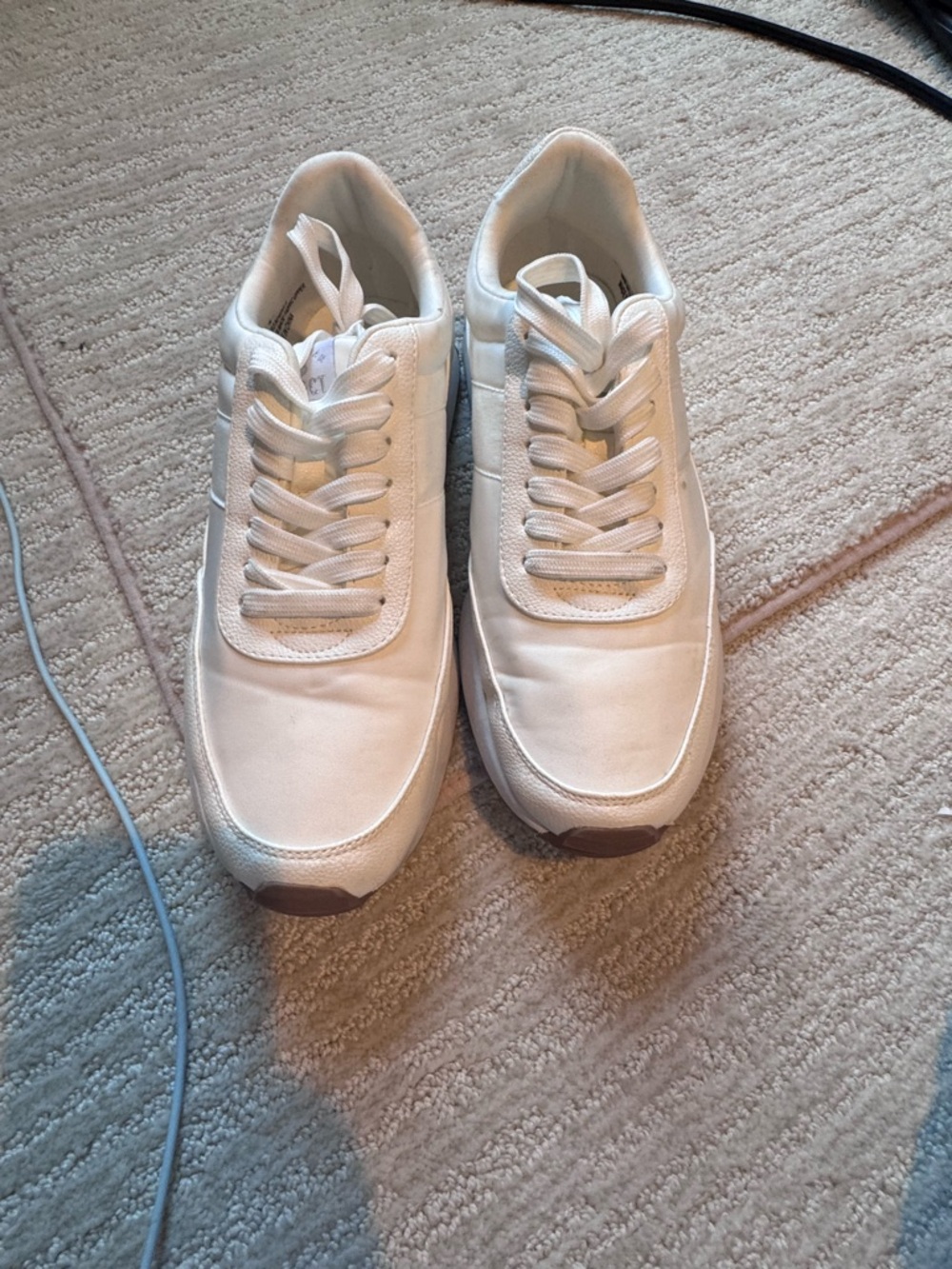 Women's White Athletic Sneakers - Lightweight Lace-Up Trainer